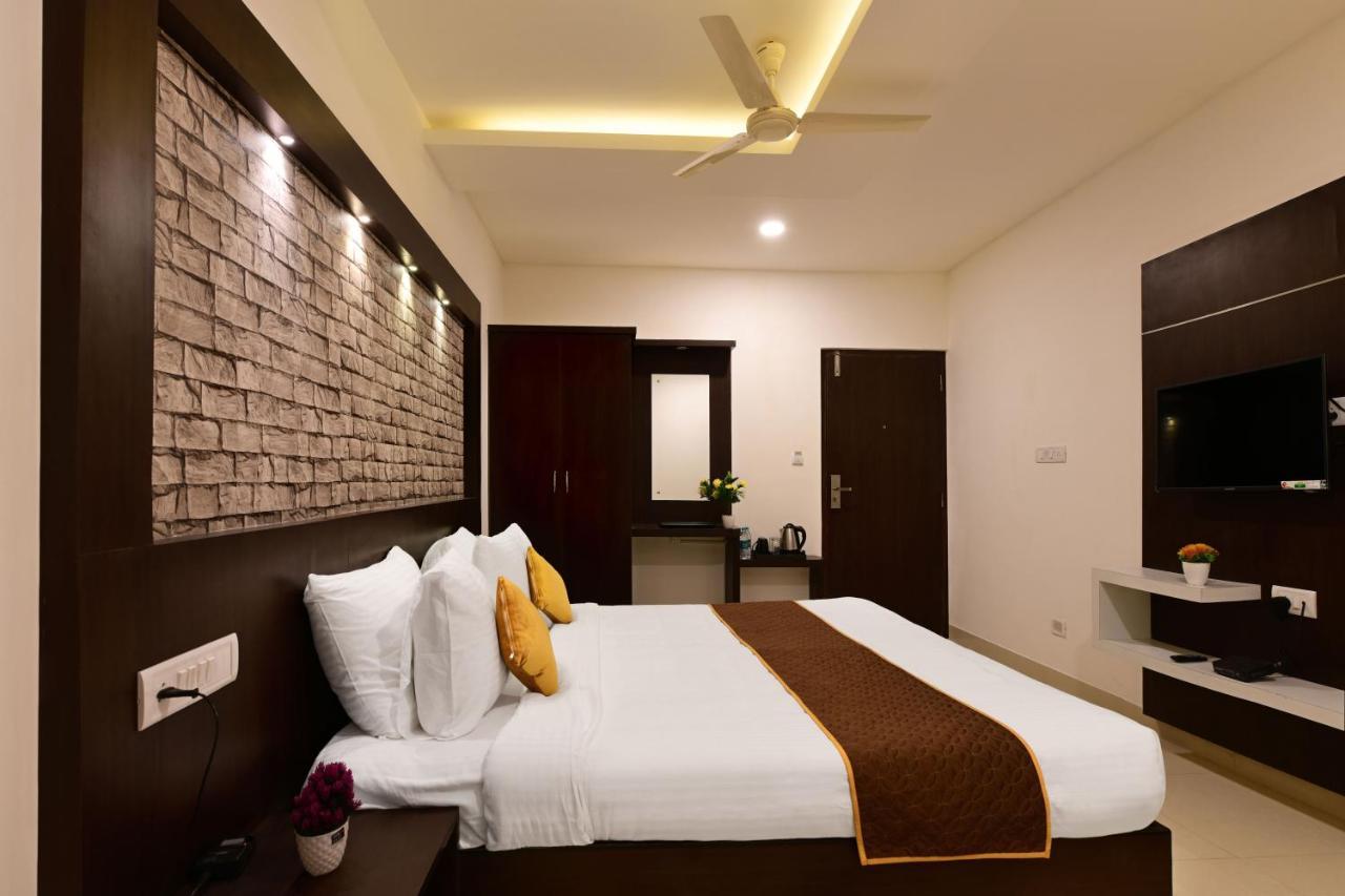 Hotel Bv Colours By Rivido, Begur Main Road Bengaluru Kültér fotó